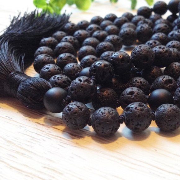 NWT Black Lava Hand-Knotted Mala Beads 108 With Black Silky Tassel - Picture 3 of 4